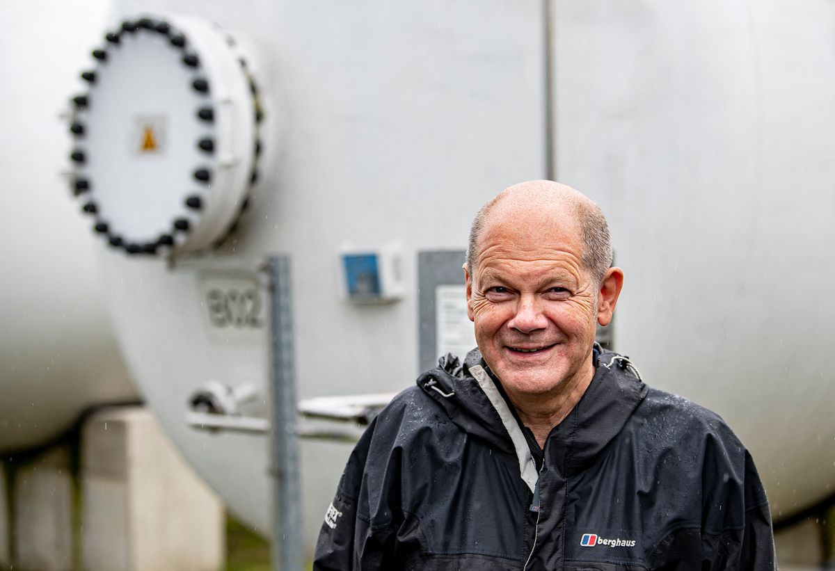 SPD election campaign - Olaf Scholz visits hybrid power plant