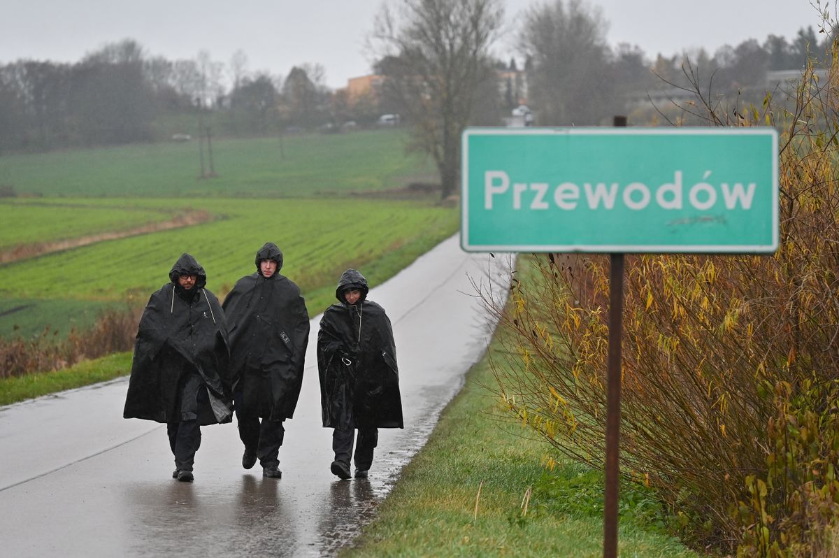 PRZEWODOW, POLAND - NOVEMBER 16: Members of the Police and locals searching the fields near the village of Przewodow in the Lublin Voivodeship, seen on November 16, 2022 in Przewodow, Poland. Two people were killed around 4pm on Tuesday afternoon in an explosion at a farm near the Polish village of Przewodow in south-eastern Poland. About six kilometers inside the country's border with Ukraine. Artur Widak / Anadolu Agency 