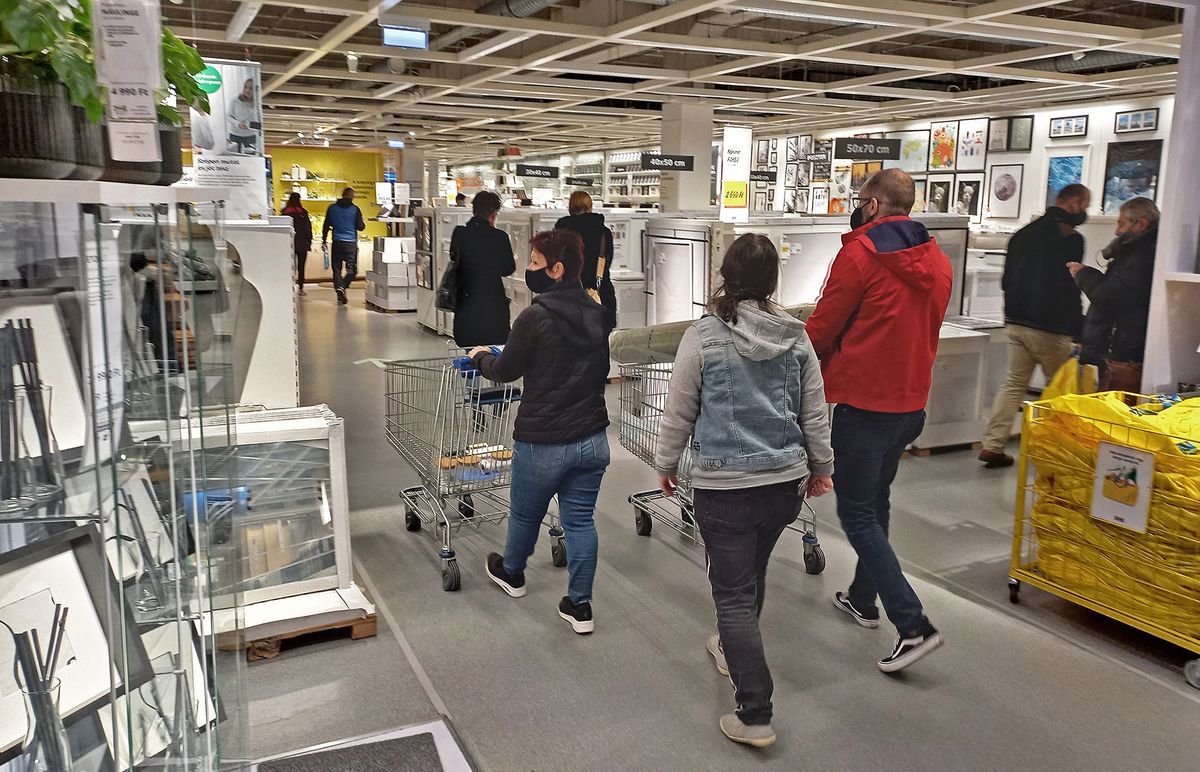 Hosszabb ideig lesznek nyitva az IKEA áruházai az adventi hétvégéken