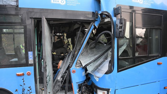 buszbaleset, képek