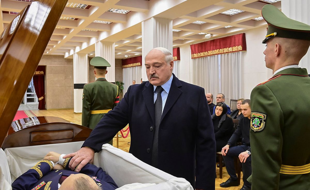 Belarusian President Lukashenko attends mourning ceremony for late Foreign Minister Makei in Minsk
