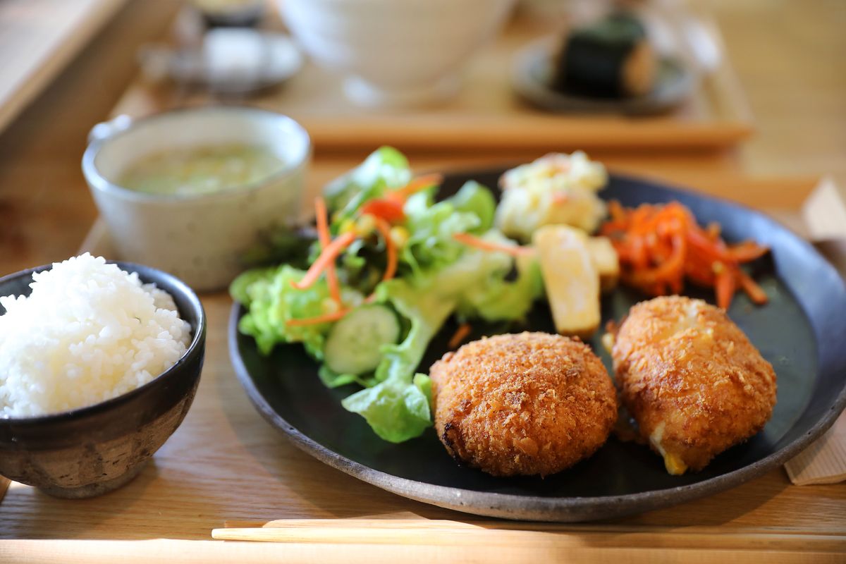 Beef,Croquette,With,Rice,And,Salad,Japanese,Style,Korokke,On, Beef Croquette with rice and salad japanese style Korokke on wooden, japanese beef Croquette 