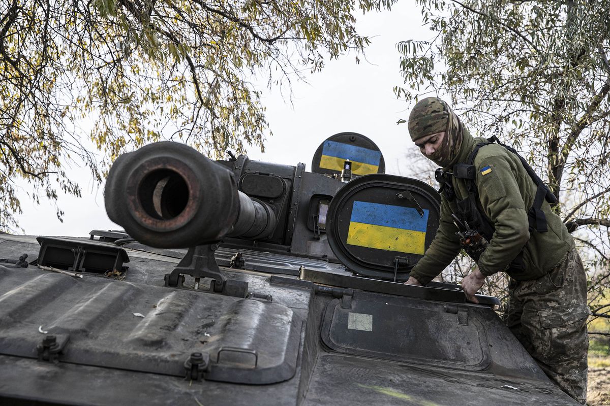 Artillery units deployed on the Kherson fronts provide intense fire support to the Ukrainian armyâââââââ