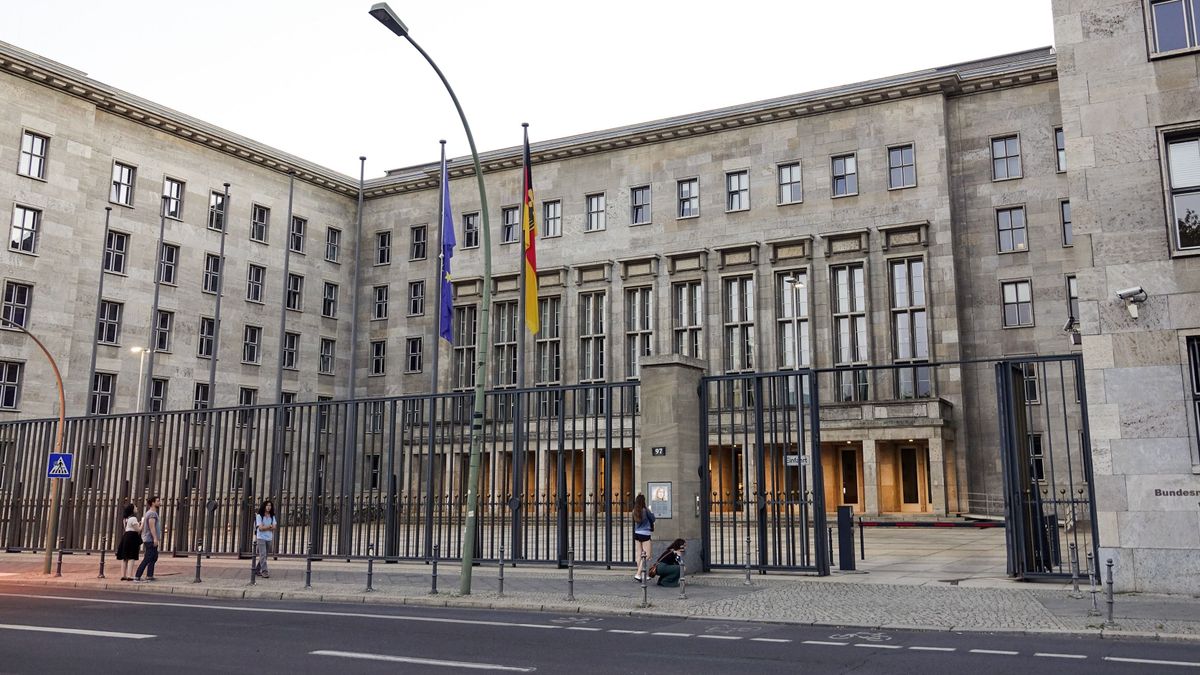 Main,Entrance,Of,Federal,Ministry,Of,Finance,In,Berlin,- Main Entrance of Federal Ministry of Finance in Berlin - BERLIN / GERMANY - AUGUST 31, 2016