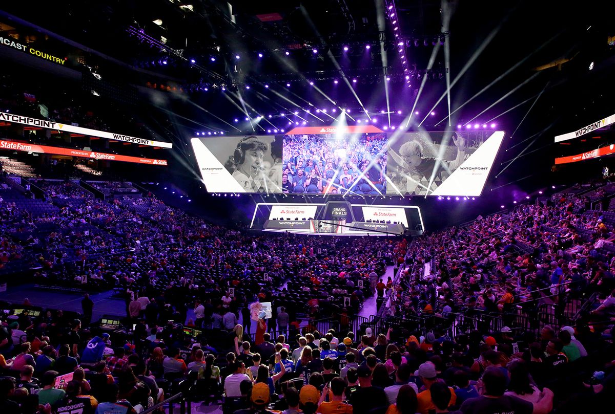 Overwatch League Grand Finals 201 9PHILADELPHIA, PA - SEPTEMBER 29: Fans enter the arena before the start of gameplay at the Overwatch League Grand Finals at the Wells Fargo Center on September 29, 2019 in Philadelphia, Pennsylvania. (Photo by Hunter Martin/Getty Images)