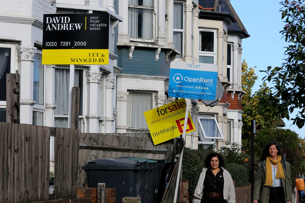 UK house prices rise in October in London
