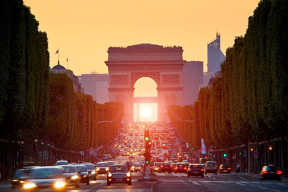 Paris, Arc de Triomphe at sunset