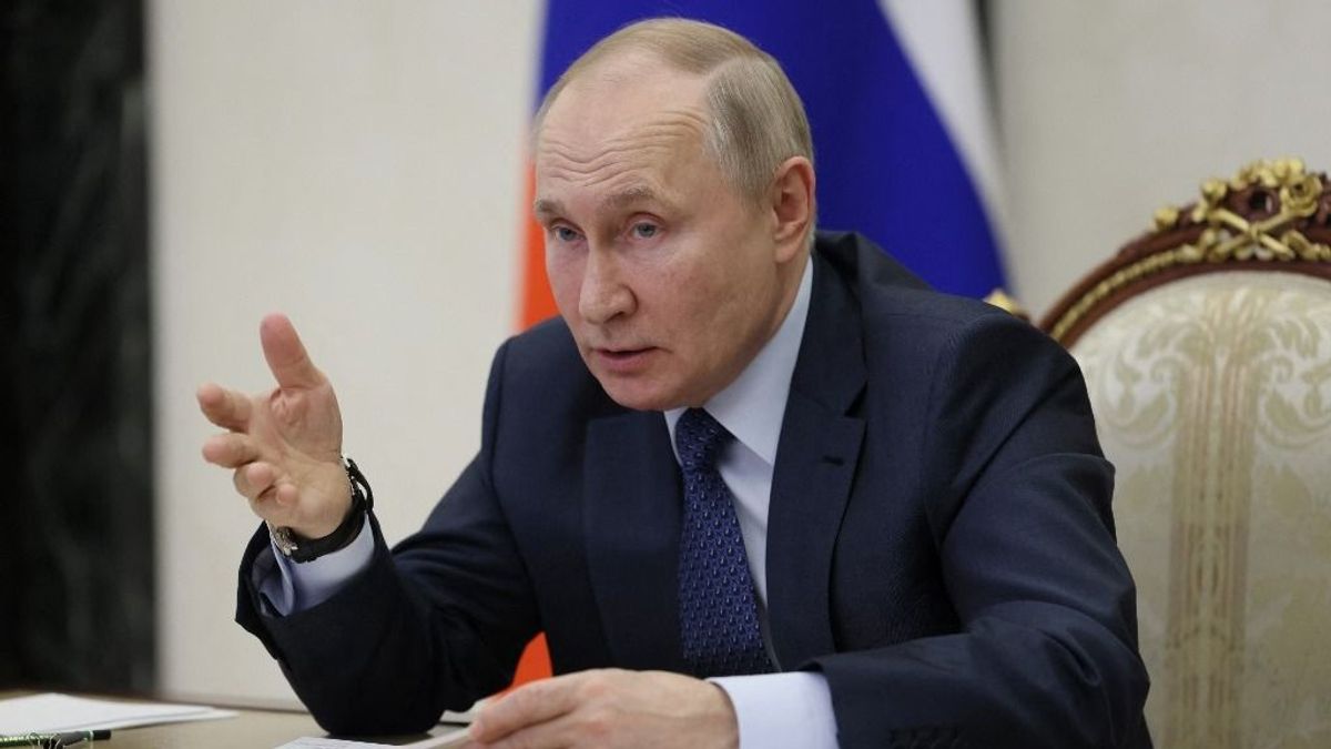Putyin: nem vagyunk olyan őrültek, hogy elsőnek ledobjuk az atomot 