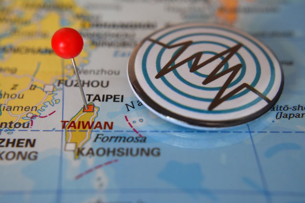 Pin,Marked,Taipei,In,Taiwan,On,Map,With,Logo,Earthquake,