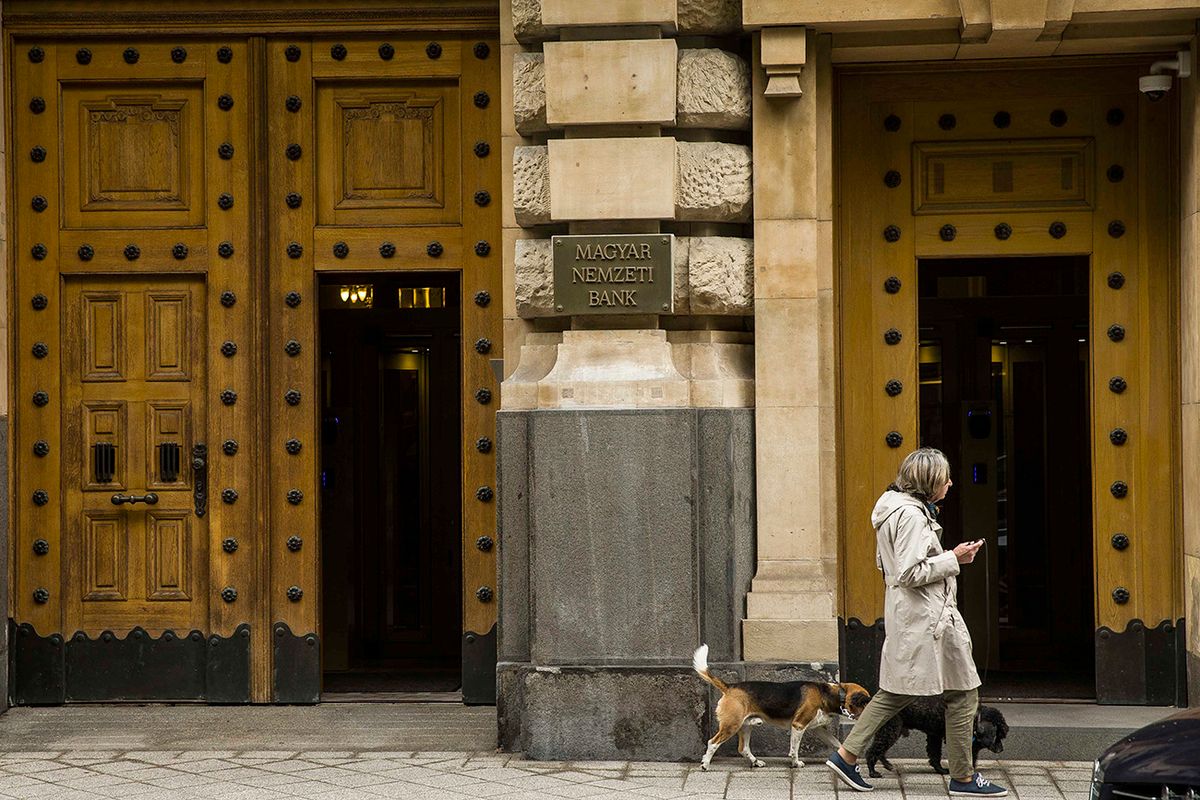 20200610 BudapestMagyar Nemzeti Bank (MNB)Fotó: Kurucz Árpád (KA)Magyar Nemzet20200610 Budapest

Magyar Nemzeti Bank (MNB)
Fotó: Kurucz Árpád (KA)
Magyar Nemzet