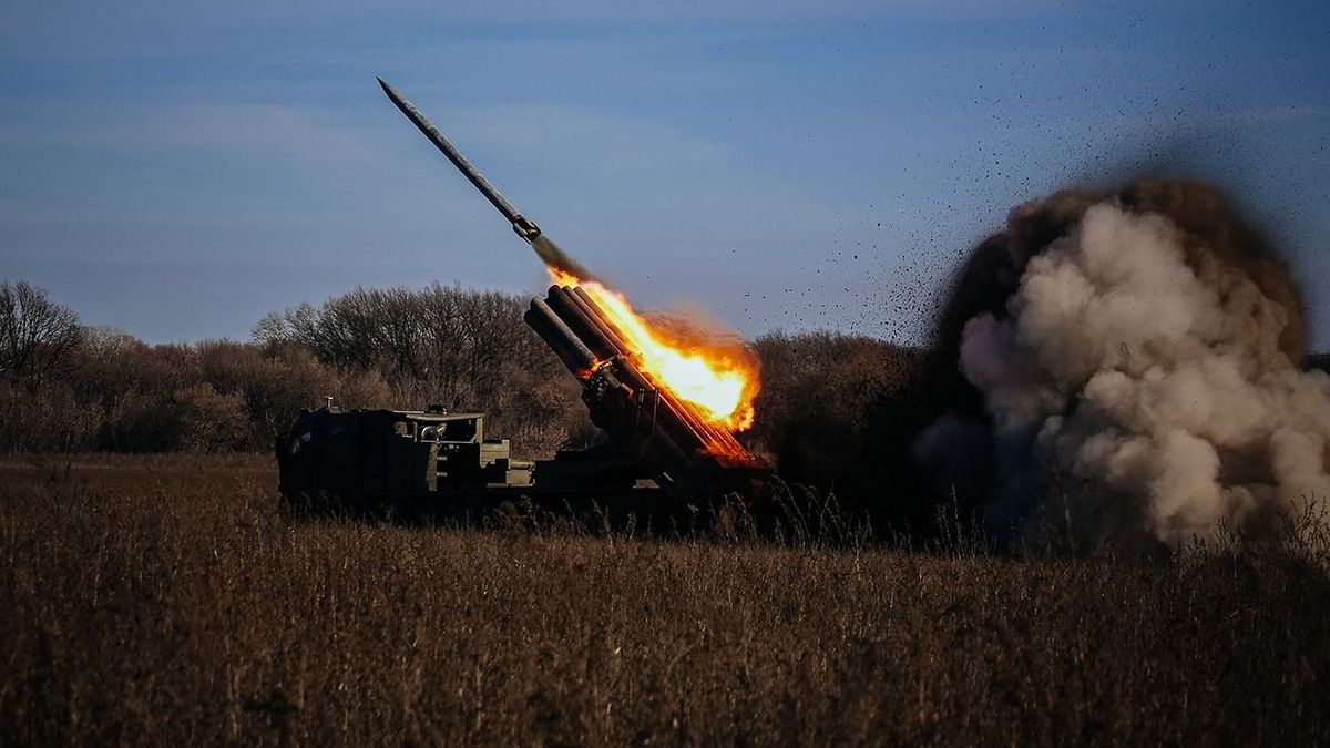 Nukleáris robbanófej szállítására képes rakétákat lőhetett Ukrajnára Oroszország 
