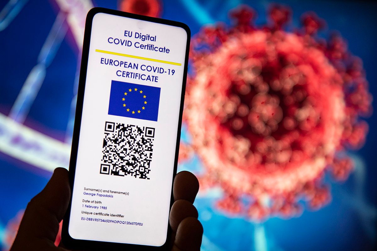 Coronavirus Pandemic - European Vaccination Certificate
koronavírus Covid