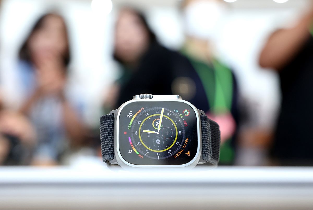 CUPERTINO, CALIFORNIA - SEPTEMBER 07: A new Apple Watch is displayed during an Apple special event on September 07, 2022 in Cupertino, California. Apple unveiled the new iPhone 14 as well as new versions of the Apple Watch, including the Apple Watch SE, a low-cost version of the popular timepiece that will start st $249. 