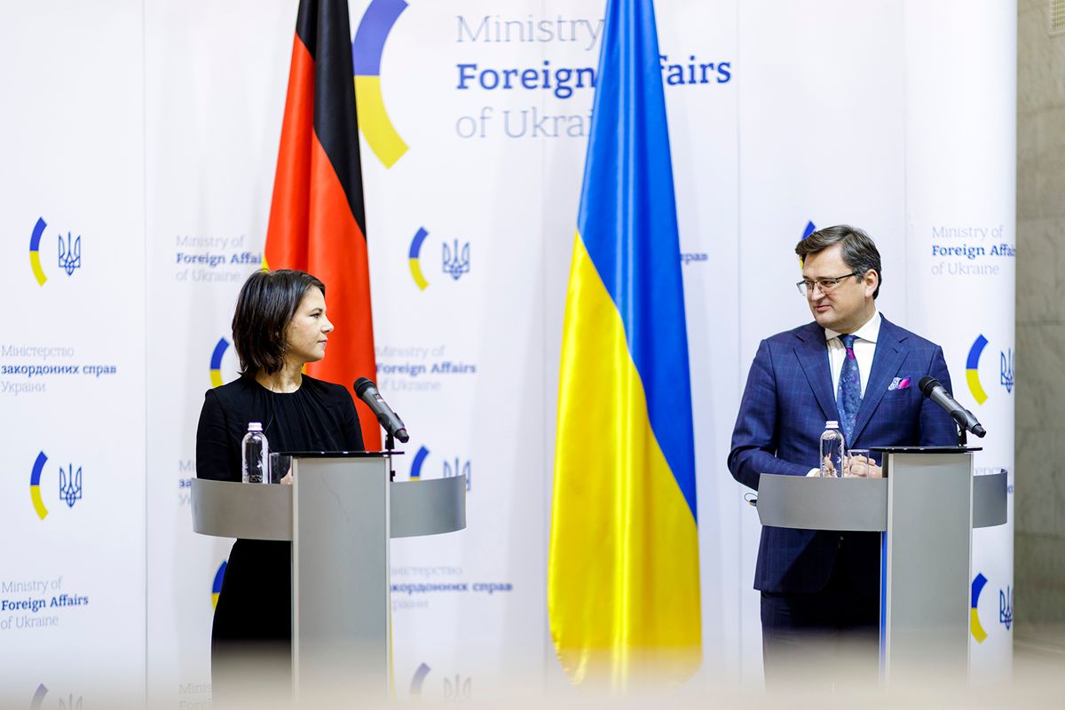 Federal Foreign Minister Baerbock Travels To Ukraine And Russia
KIEV, UKRAINE - JANUARY 17: Annalena Baerbock (L), German Foreign Minister, and Dmytro Kuleba (R), Foreign Minister of the Ukraine, speak to the media on January 17, 2022 in Kiev, Ukraine. Baerbock travels to Ukraine and Russia for talks about resolving the conflict between both countries. (Photo by Janine Schmitz/Photothek via Getty Images)