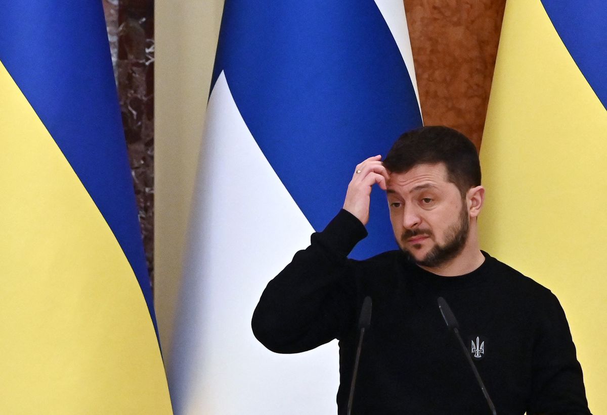 Ukrainian President Volodymyr Zelensky reacts during a joint press conference with his Finnish counterpart following their talks in Kyiv, on January 24, 2023, amid Russia's military invasion on Ukraine.
Zelenszkij szankciók ortodox