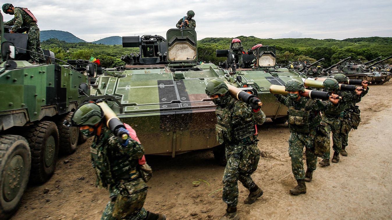 Taiwan Military Live-fire Training Amid Increasing Tensions With China