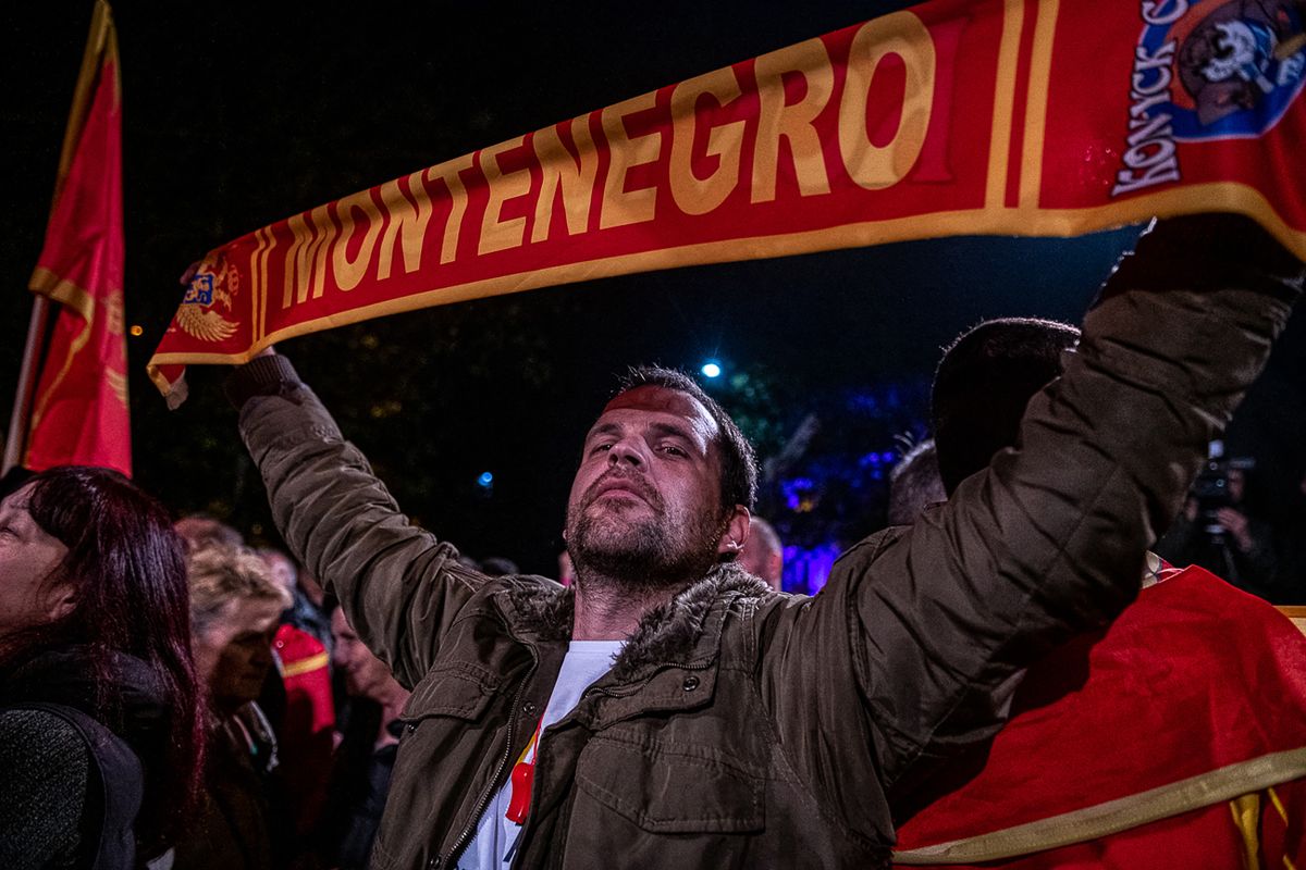 Montenegro protesters demand snap elections