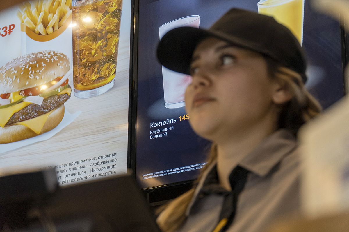 'Tasty, period': McDonald's in Russia reopens as Vkusno i Tochka