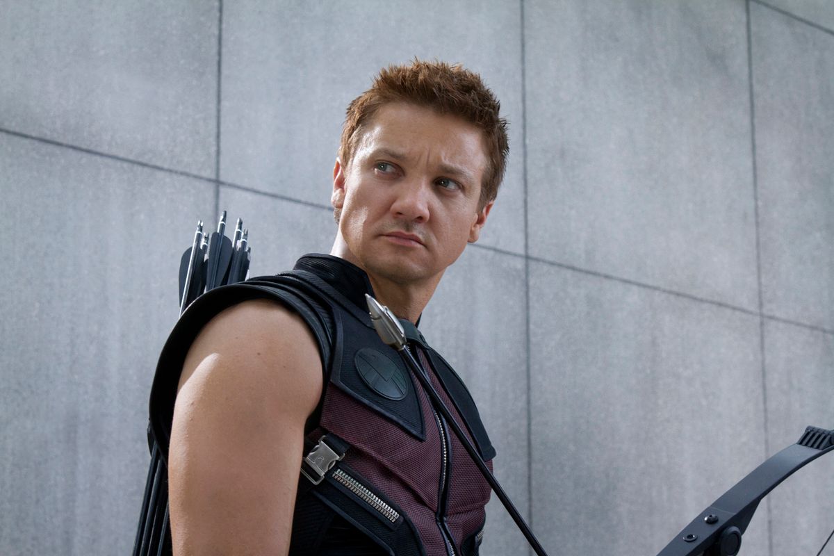 AvengersAvengers The Avengers2012Real  Joss WhedonJeremy Renner.Collection Christophel / RnB © Marvel Studios / Paramount Pictures