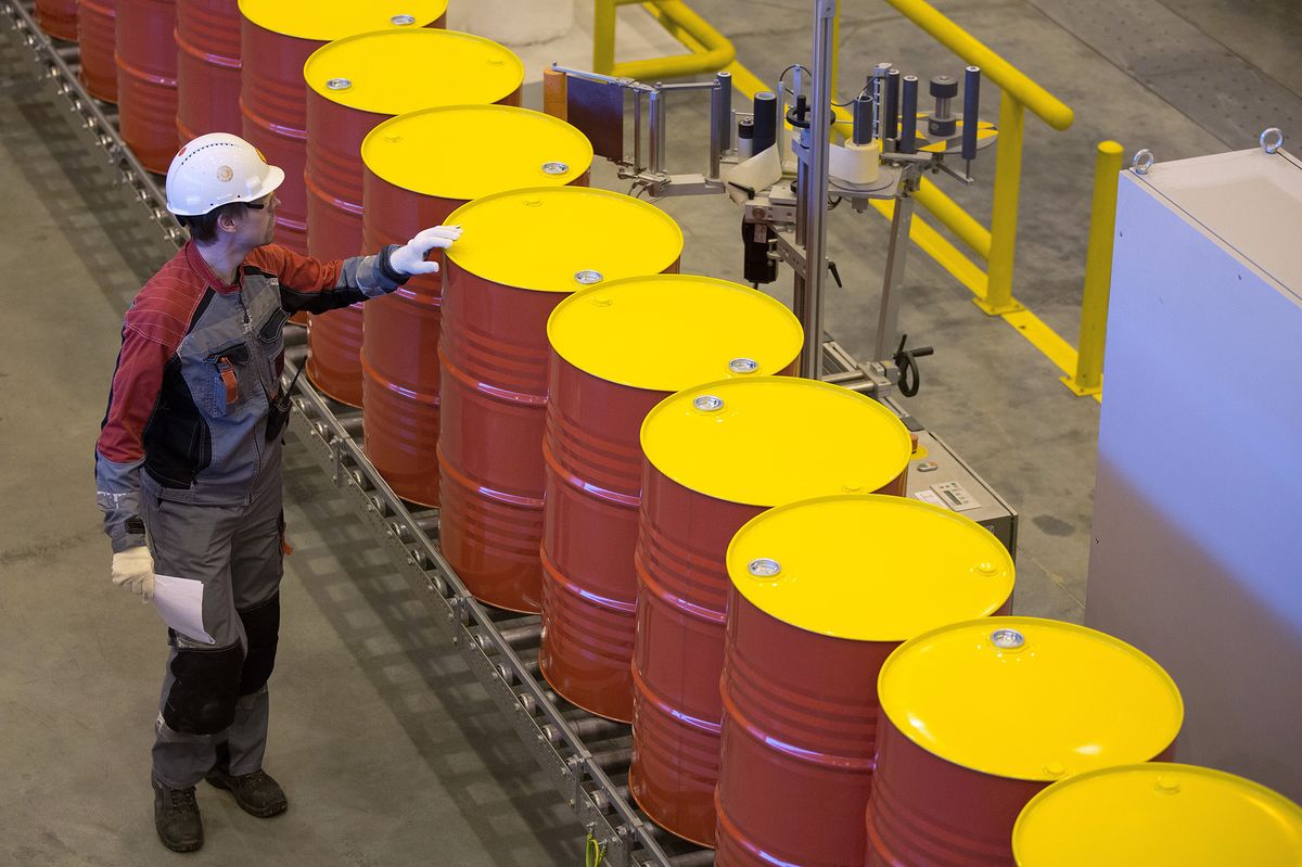 Royal Dutch Shell Plc's Lubricants Blending Plant