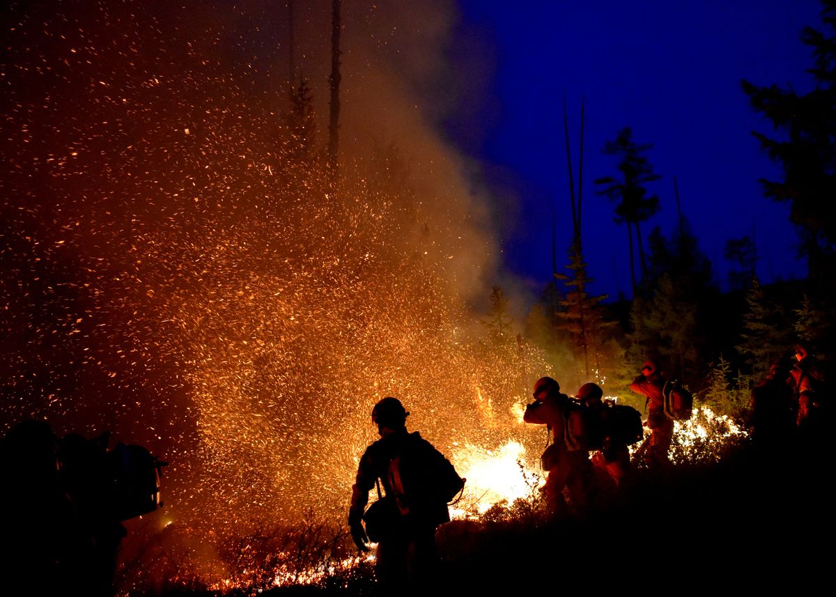 Chinese firefighters extinguish the fire in a forest in Greater Khingan Range, north China's Inner Mongolia Autonomous Region, 6 June 2018.A forest fire that lasted for five days in north China's Inner Mongolia autonomous region was put out Wednesday (6 June 2018) morning, local authorities said. The fire started Friday in the Hanma National Nature Reserve in the northern area of the Greater Hinggan Mountains, and spread to neighboring Heilongjiang Province by Sunday afternoon. It was put out at around 10 am Wednesday. The fire has burnt around 5,100 hectares of forest, with 4,500 hectares in Inner Mongolia and 600 hectares in Heilongjiang, according to the fire department in the nature reserve. Since Friday, thousands of armed police, forest police, militia and fire fighting forces have been dispatched to battle the fire. Lightning strikes were the cause of the fire.