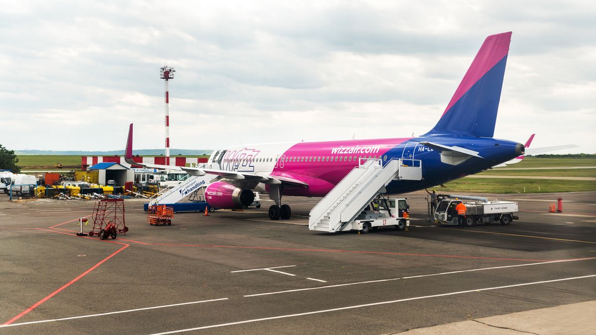 Chisinau,,Moldova,-,September,,2022:,Airplane,Of,Wizzair,Airlines,In
Wizz Air
