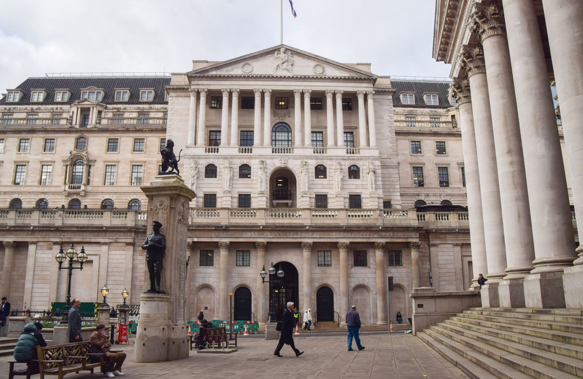 LONDON, UNITED KINGDOM - 2023/02/02: A general view of the Bank of England as it raises UK interest rates to 4%. 