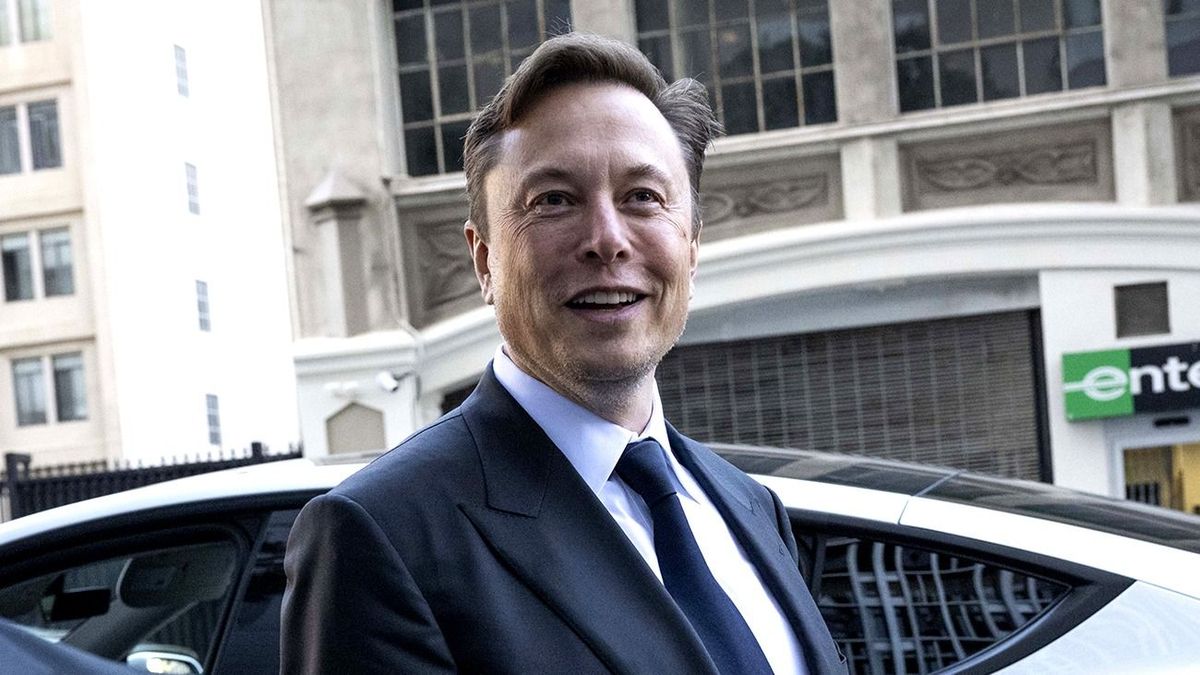 Shareholder Trial Against Tesla And Elon Musk Elon Musk, chief executive officer of Tesla Inc., departs court in San Francisco, California, US, on Tuesday, Jan. 24, 2023. Investors suing Tesla and Musk argue that his August 2018 tweets about taking Tesla private with funding secured were indisputably false and cost them billions of dollars by spurring wild swings in Tesla's stock price. Photographer: Marlena Sloss/Bloomberg via Getty Images