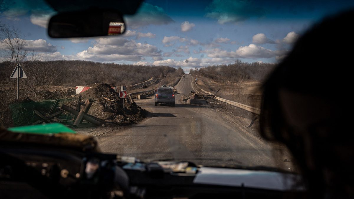 MINKIVKA, DONBASS REGION, UKRAINE, MARCH 5: A view of the road in Minkivka, Ukraine amid Russia-Ukraine war on March 5 2023. North of Bakhmut, in the little village of Minkivka, artillery fire is often directed nearby