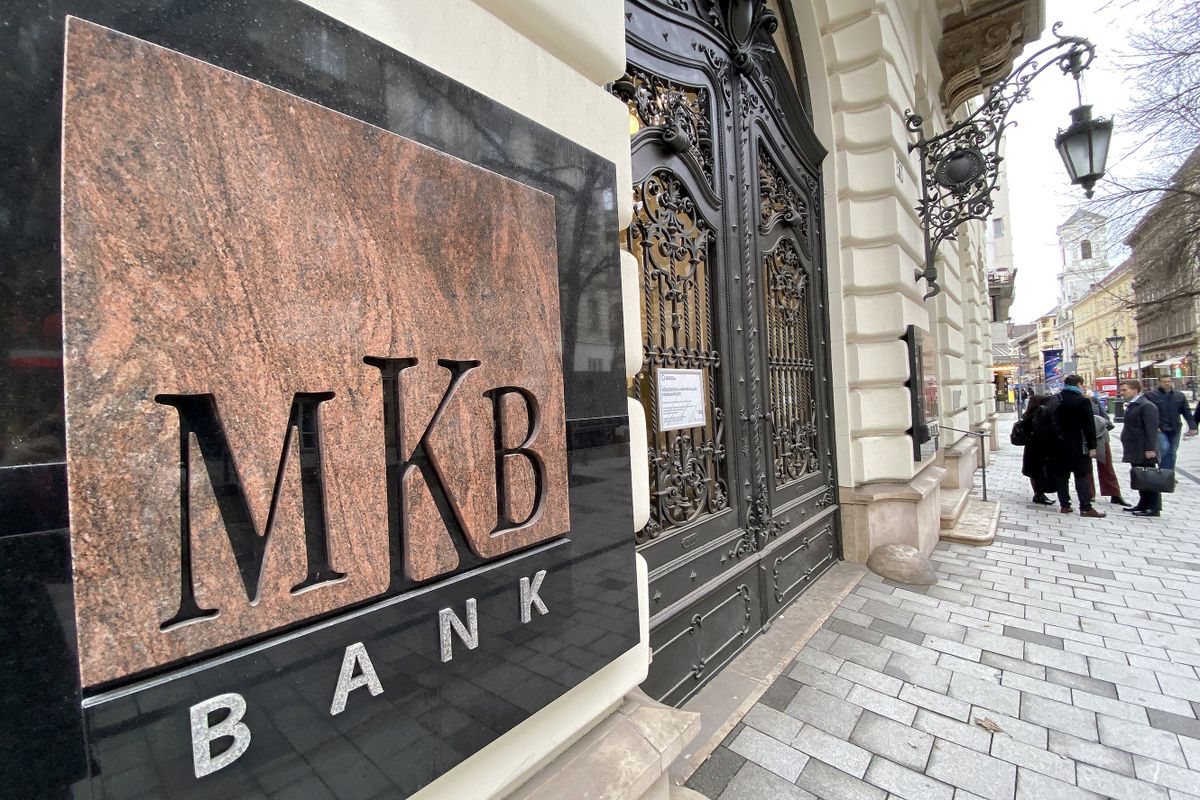 20210117 BudapestA Bankholding bankjai MKB BankFotó: Kallus György  LUS  Világgazdaság  VG 