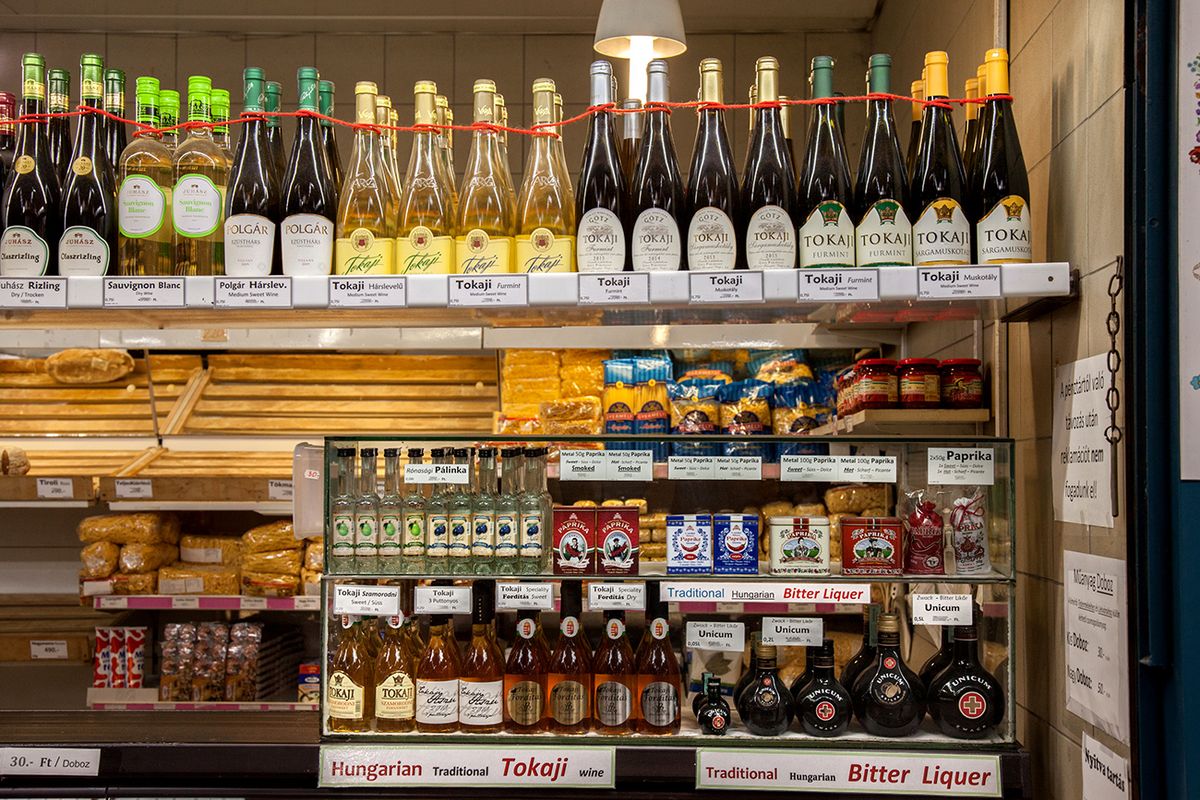 Budapest,,Hungary,-,August,12,,2017:,Bottles,Of,Tokaji,Wine
BUDAPEST, HUNGARY - AUGUST 12, 2017: Bottles of Tokaji wine and other traditional Hungarians drinks and foods for sale in Budapest central market, Nagy Vasarcsarnok