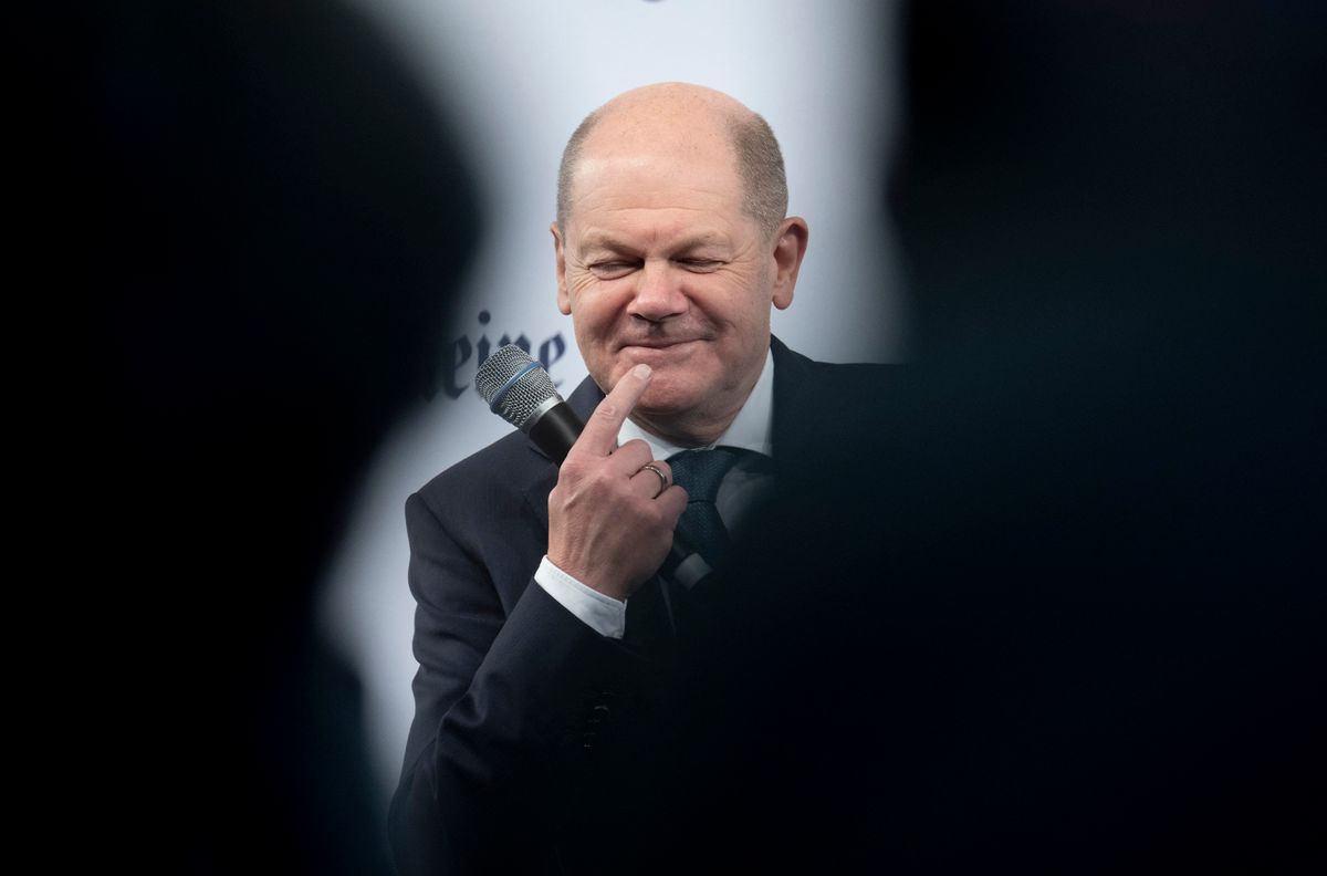 31 March 2023, Hesse, Frankfurt/Main: German Chancellor Olaf Scholz (SPD) speaks at the "FAZ" Congress 2023 in the casino on the campus of Goethe University in Frankfurt. 