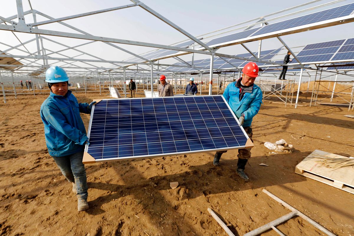 China to cut wind, solar power prices as construction costs fall