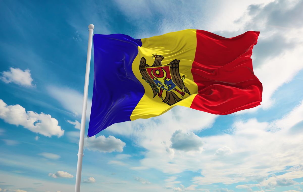 moldáv zászló
