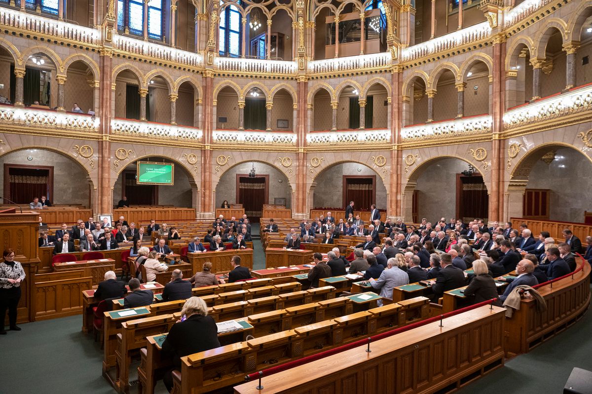 Budapest, 2023. február 28.A kötelező orvosi kamarai tagság megszüntetéséről szóló törvény zárószavazása az Országgyűlés plenáris ülésén 2023. február 28-án.
