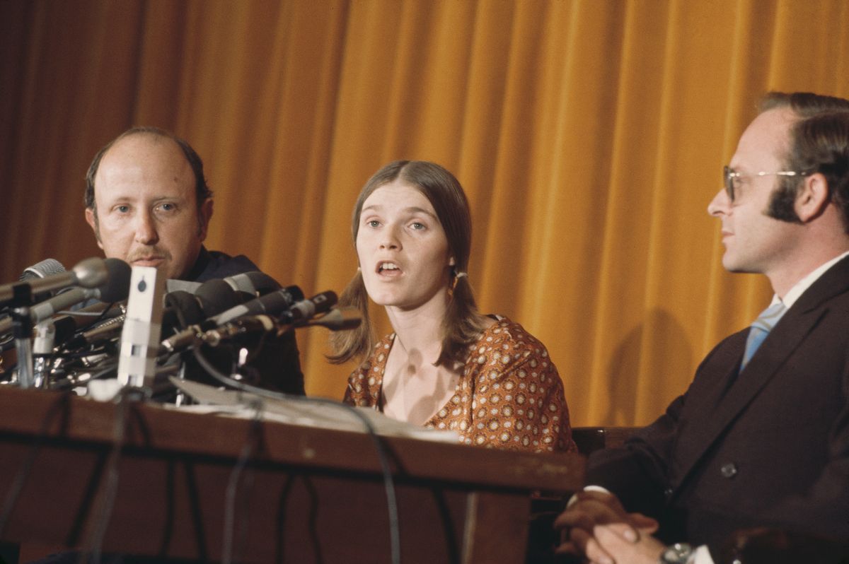 Manson family member Linda Kasabian, star witness in the Sharon Tate and LaBianca murder trial, at a press conference in Los Angeles, after being granted immunity from prosecution in the Manson Family trial, US, 19th August 1970. 