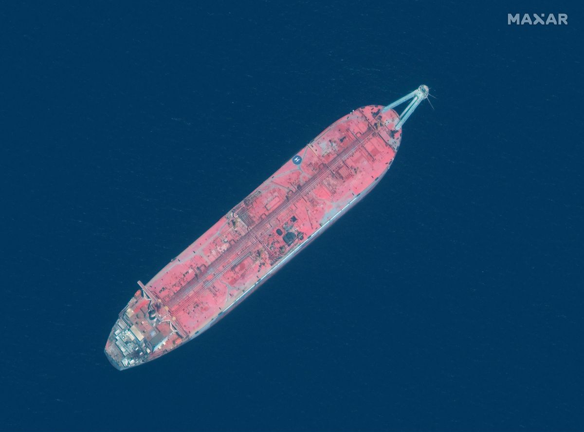 This handout satellite image obtained courtesy of  Maxar Technologies on July 19, 2020 shows a close up view of the FSO Safer oil tanker on June 19, 2020 off the port of Ras Isa. - The United Nations held an unusual session July 15, 2020 to express fears of "catastrophe" if a decaying oil tanker abandoned off Yemen's coast with 1.1 million barrels of crude on board ruptures into the Red Sea. A breach of the 45-year-old FSO Safer, anchored off the port of Hodeida, would have disastrous results for marine life and tens of thousands of impoverished people who depend on fishing for their livelihood. The UN Security Council said it had sent details of a plan for an inspection team to conduct light repairs and determine the next steps to the Iran-backed Huthi rebels, who control Hodeida, on Tuesday. 