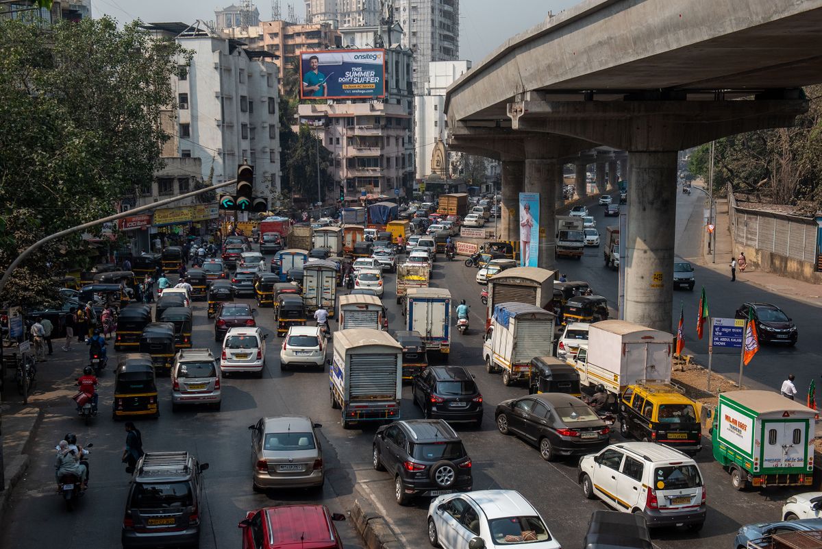 MUMBAI, INDIA  MARCH 7: Traffic jam on Jogeshwari-Vikhroli Link Road (JVLR) near IIT Main Gate at Powai, on March 7, 2022 in Mumbai, India. 