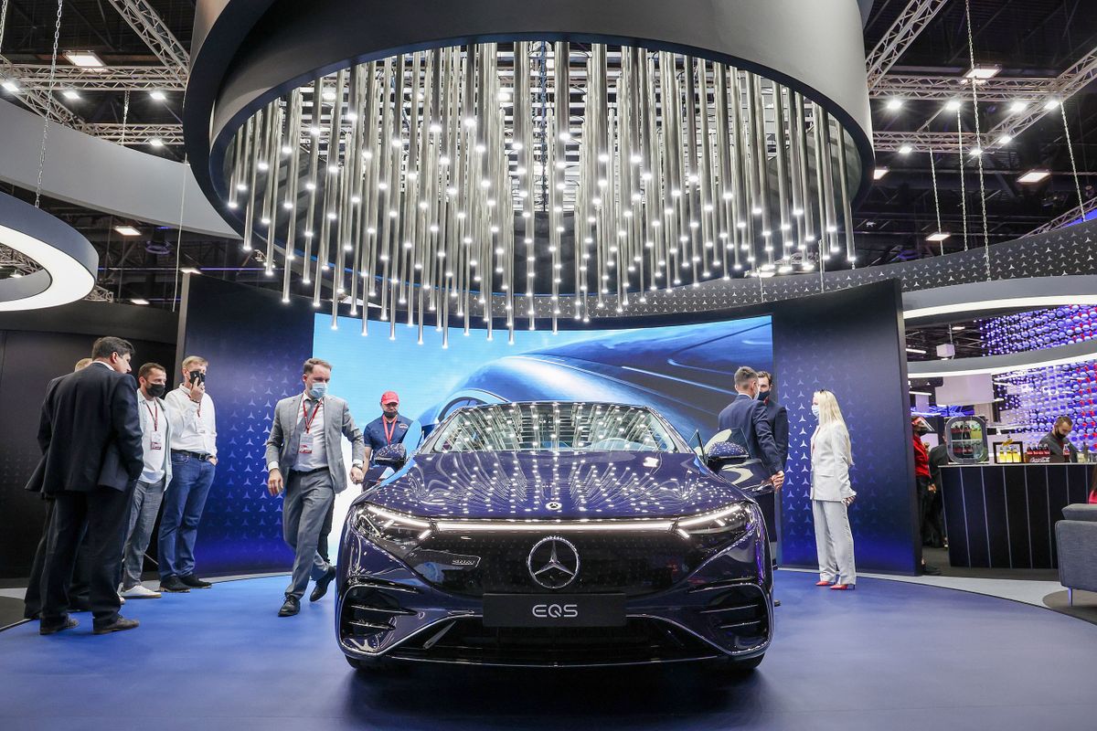 A Mercedes-Benz Vision EQS luxury electric automobile on display ahead of the St. Petersburg International Economic Forum (SPIEF) in St. Petersburg, Russia, on Wednesday, June 2, 2021. The St. Petersburg International Economic Forum opens Thursday as Russia's biggest conference since the pandemic erupted last year. Photographer: Andrey Rudakov/Bloomberg via Getty Images