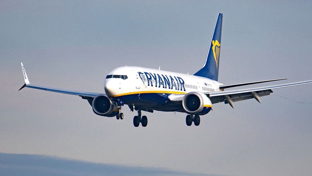 Dollármilliárdos géprendelésre készül a Ryanair, miután O’Leary elszívta a békepipát a Boeinggel 