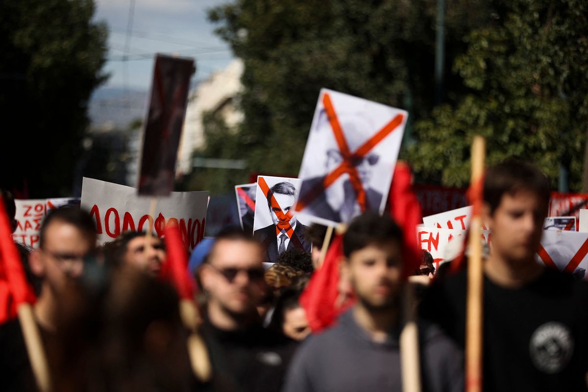 görög vonatbaleset tüntetés