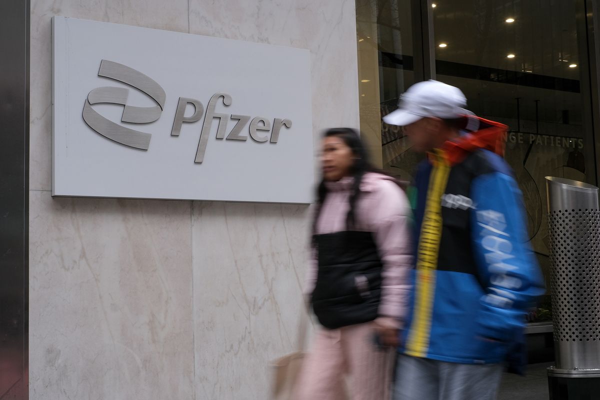 Pfizer In Early Stage Talks To Buy Seagen