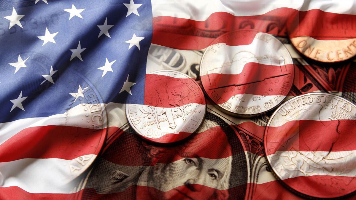American,Flag,And,Currency,Composite