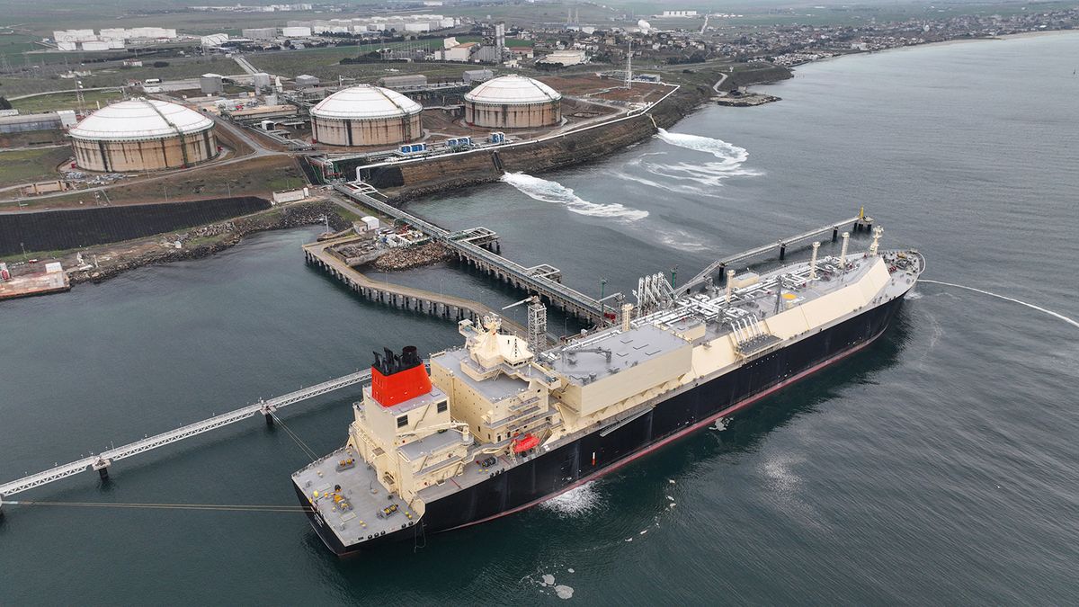 Gas supply from Turkiye to Bulgaria started
TEKIRDAG, TURKIYE - APRIL 12: An aerial view of LNG vessel as the first gas shipment to Bulgaria is made from Marmara Ereglisi LNG Storage Facility within the 13-year agreement signed between Turkiye and Bulgaria in Tekirdag, Turkiye on April 12, 2023. Lokman Akkaya / Anadolu Agency (Photo by Lokman Akkaya / ANADOLU AGENCY / Anadolu Agency via AFP)