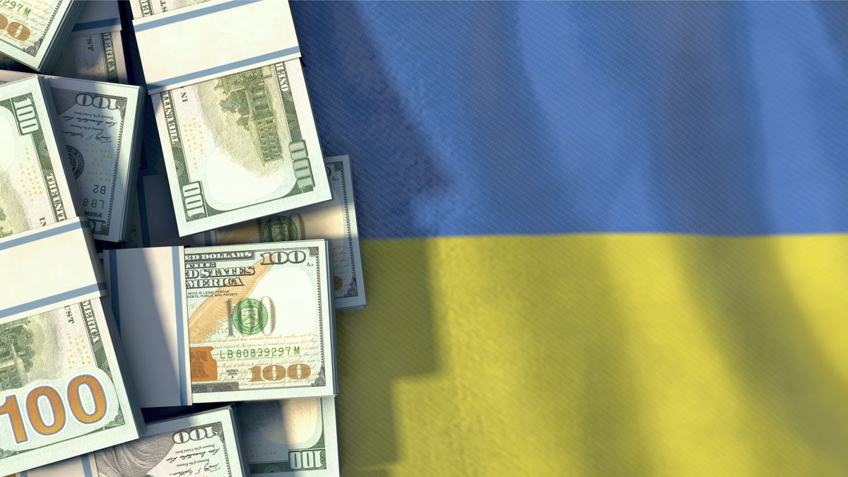 3d,Illustration,,Us,Dollar,Bills,On,Ukraine,Flag,-,Financial
