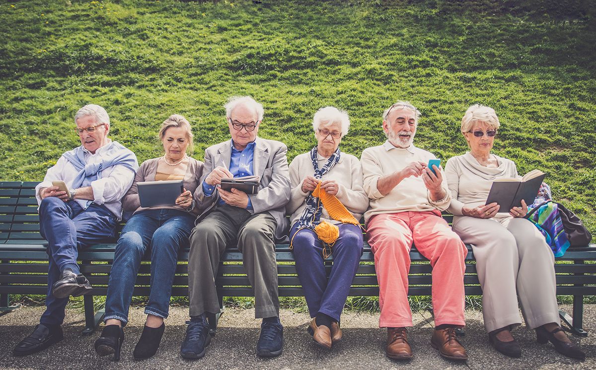 Group,Of,Senior,People,Resting,In,A,Park,-,Mature
Group of senior people resting in a park - Mature friends doing some activities in a retirement home
