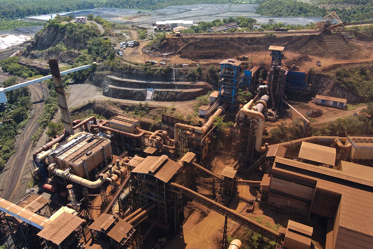 Aerial view of a nickel mine run by the Compania Guatemalteca de Niquel -a subsidiary of Swiss Solway Investment Group-, in El Estor indigenous municipality, in northeastern Guatemala, on October 25, 2021. - Guatemalan President Alejandro Giammattei declared a state of siege on October 24 -in force for 30 days- in El Estor, a day after the police clashed with indigenous protesting against the mining company, which they accuse of causing environmental damage. (Photo by CARLOS ALONZO / AFP)