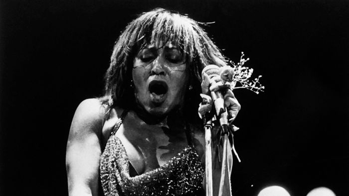 FILES-ENTERTAINMENT-MUSIC-US-SWITZERLAND