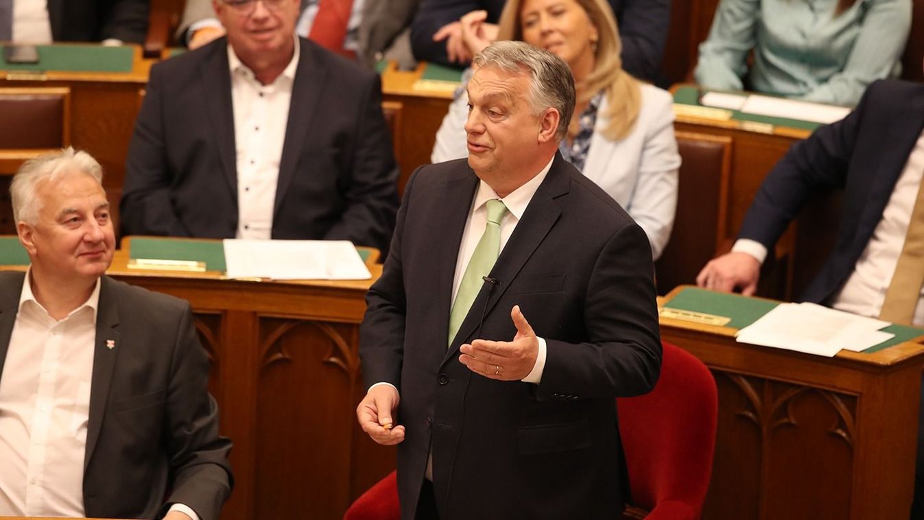 20230411 Budapest 
Országgyűlés 
plenáris ülés 
Parlament 

Fotó: Teknős Miklós  TEK   Magyar Nemzet  MN 

A képen: Orbán Viktor miniszterelnök 