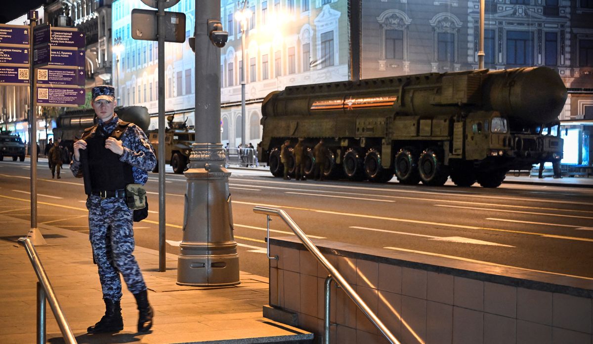 A Russian Yars intercontinental ballistic missile launcher drives along the Garden Ring road towards the Red Square for a rehearsal of the Victory Day military parade, in central Moscow, on April 27, 2023. - Russia will celebrate the 78th anniversary of the 1945 victory over Nazi Germany on May 9. 